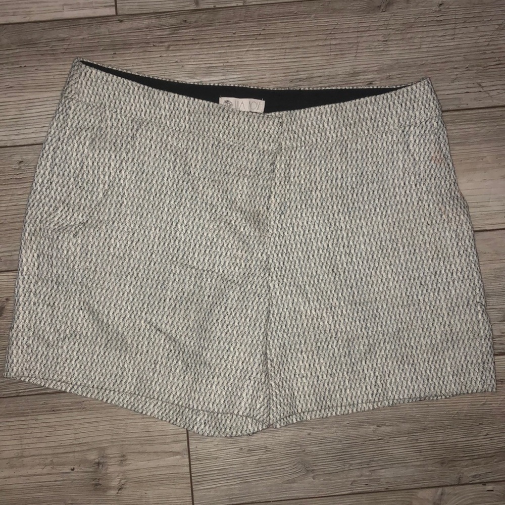 CUTE White & Blue Lila Rose Dress Shorts